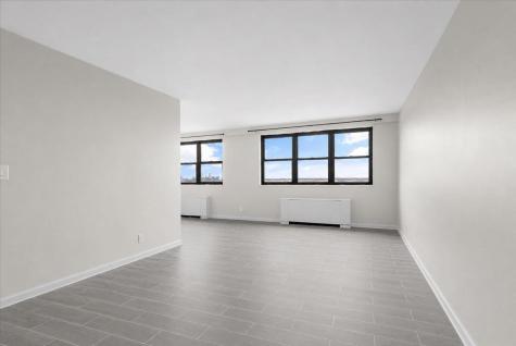 1225 Kennedy Boulevard Bayonne NJ 07002