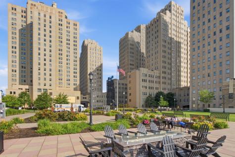 4 Beacon Way Jersey City NJ 07304