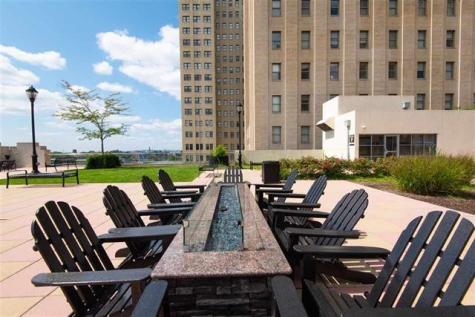 4 Beacon Way Jersey City NJ 07304