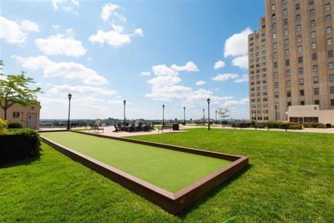 4 Beacon Way Jersey City NJ 07304