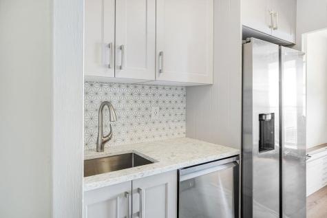 6040 Boulevard East West New York NJ 07093