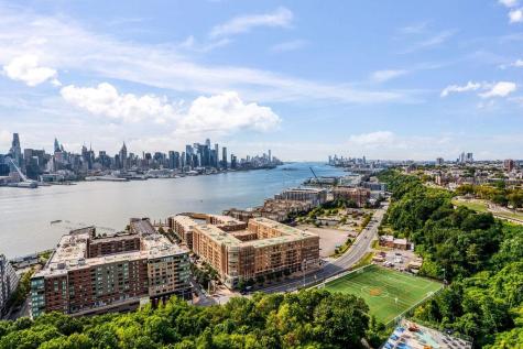 6040 Boulevard East West New York NJ 07093