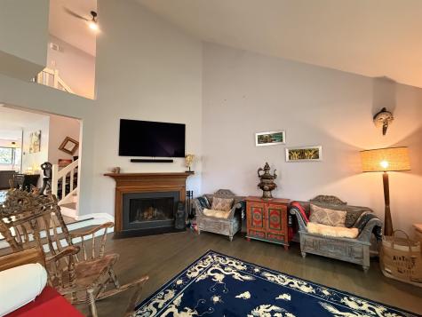 302 Sunset Key Secaucus NJ 07094