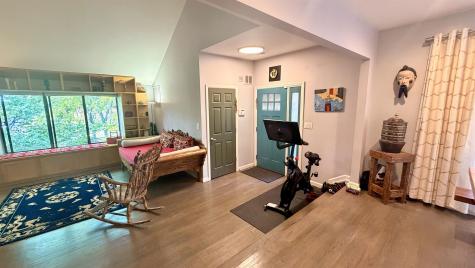 302 Sunset Key Secaucus NJ 07094