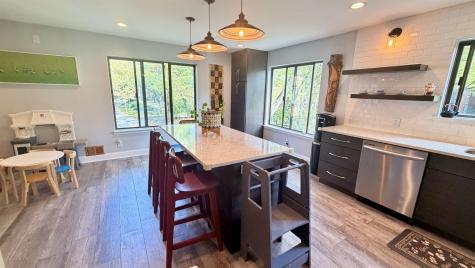 302 Sunset Key Secaucus NJ 07094