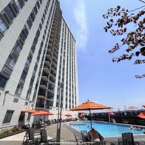 100 Manhattan Avenue Union City NJ 07087