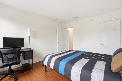 7 Atlas Court Jersey City NJ 07305
