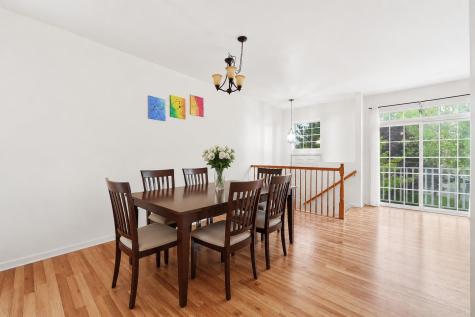 7 Atlas Court Jersey City NJ 07305