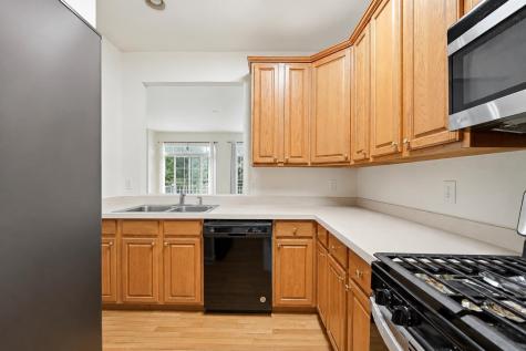 7 Atlas Court Jersey City NJ 07305
