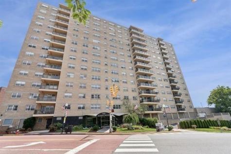 7100 Boulevard East Guttenberg NJ 07093-4907