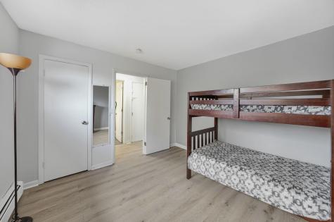 9052 New York Avenue North Bergen NJ 07047