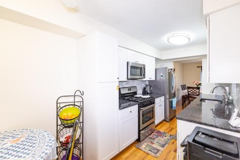 17 Heritage Court Ewing Twp NJ 08628