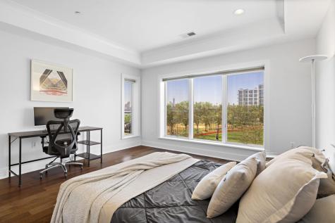 150 Henley Place Weehawken NJ 07086