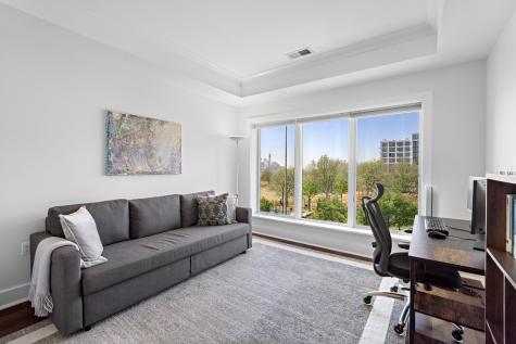 150 Henley Place Weehawken NJ 07086