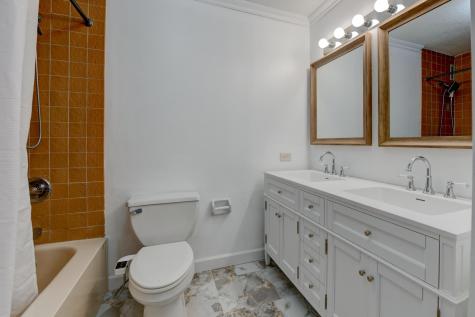 807 Harmon Cove Tower Secaucus NJ 07094
