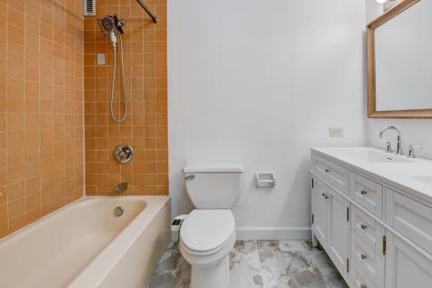 807 Harmon Cove Tower Secaucus NJ 07094