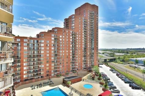 807 Harmon Cove Tower Secaucus NJ 07094
