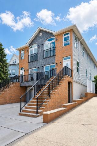 92 West 6th Street Bayonne NJ 07002