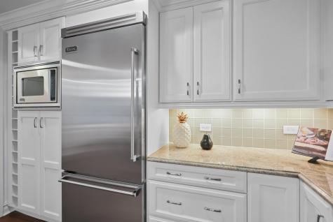 22 Oxford Landing Weehawken NJ 07086