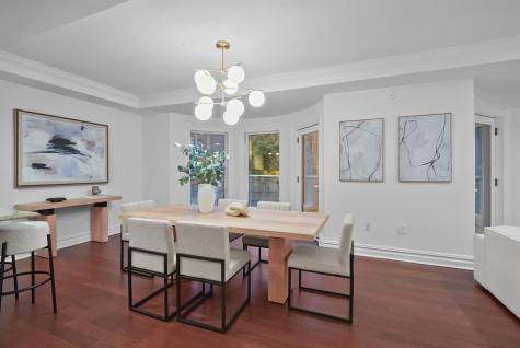 22 Oxford Landing Weehawken NJ 07086