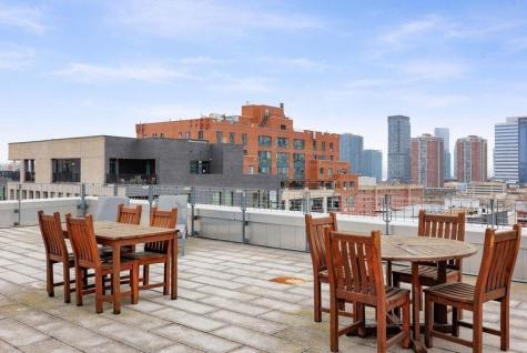 232 Pavonia Avenue Jersey City NJ 07302