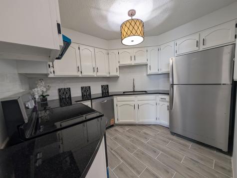 918 Harmon Cove Tower Secaucus NJ 07094