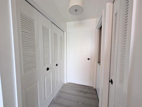 918 Harmon Cove Tower Secaucus NJ 07094