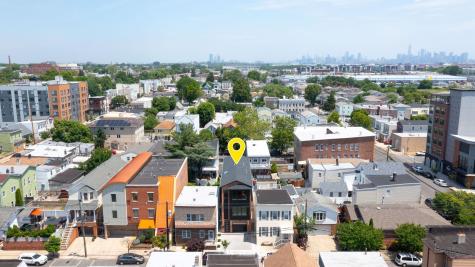 79 East 23rd Street Bayonne NJ 07002