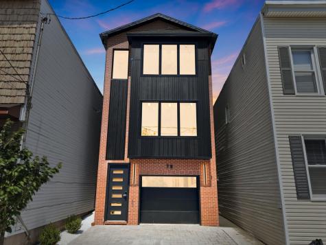 79 East 23rd Street Bayonne NJ 07002