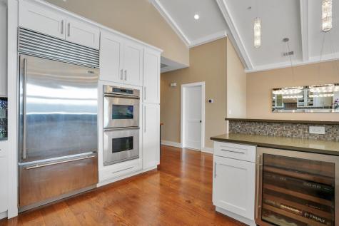 14 Lydia Drive Guttenberg NJ 07093