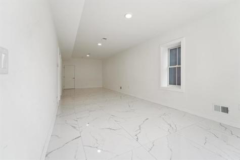 90 East 27th Street Bayonne NJ 07002