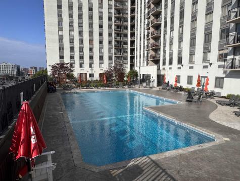 100 Manhattan Avenue Union City NJ 07087