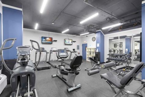 100 Manhattan Avenue Union City NJ 07087