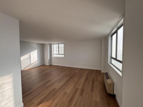 100 Manhattan Avenue Union City NJ 07087