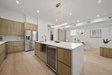 312 11th Street Union City NJ 07087