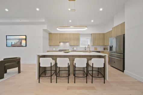 312 11th Street Union City NJ 07087