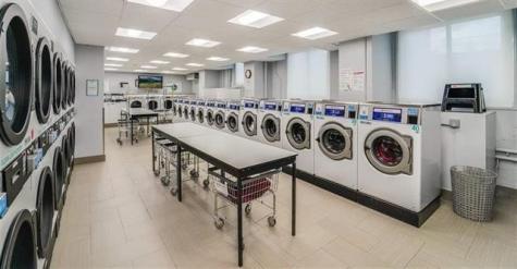 100 Manhattan Avenue Union City NJ 07087