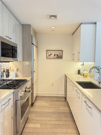 1200 Avenue At Port Imperial Weehawken NJ 07086