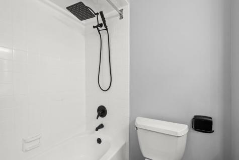 412 Egret Lane Secaucus NJ 07094