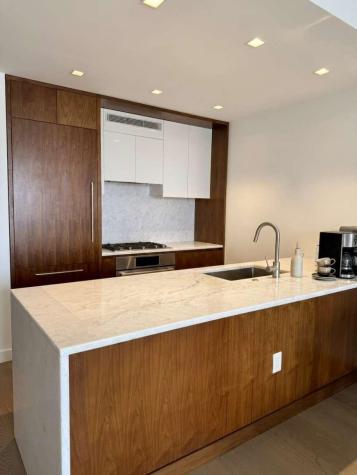 75 Park Lane Jersey City NJ 07310