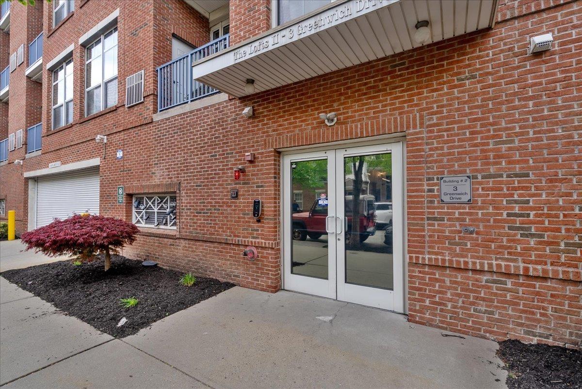 3 Greenwich Drive Jersey City NJ 07305