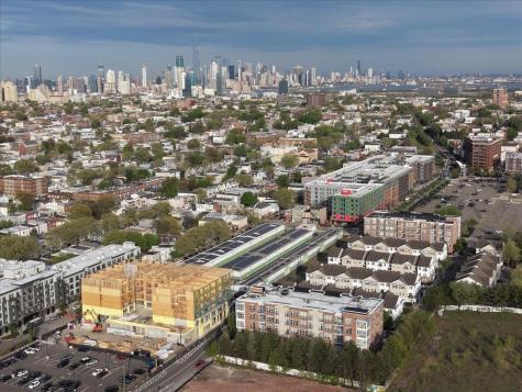 3 Greenwich Drive Jersey City NJ 07305