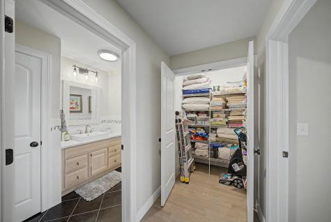 28 Jacobs Landing Way Secaucus NJ 07094