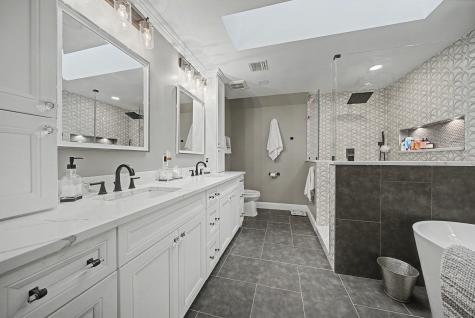 28 Jacobs Landing Way Secaucus NJ 07094