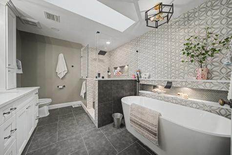 28 Jacobs Landing Way Secaucus NJ 07094