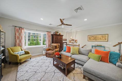 28 Jacobs Landing Way Secaucus NJ 07094