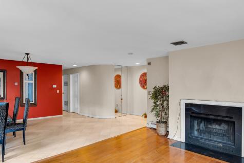 8C Cove Lane North Bergen NJ 07047