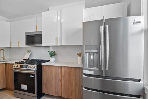 110 Maple Street Weehawken NJ 07086