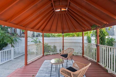 110 Maple Street Weehawken NJ 07086