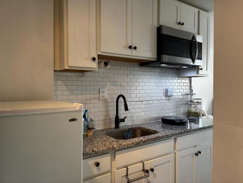 100 Manhattan Avenue Union City NJ 07087